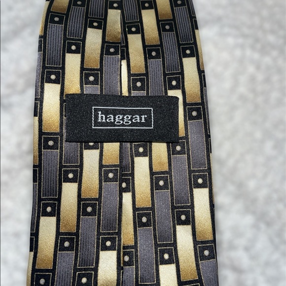 Haggar Mens Tie - Picture 2 of 2